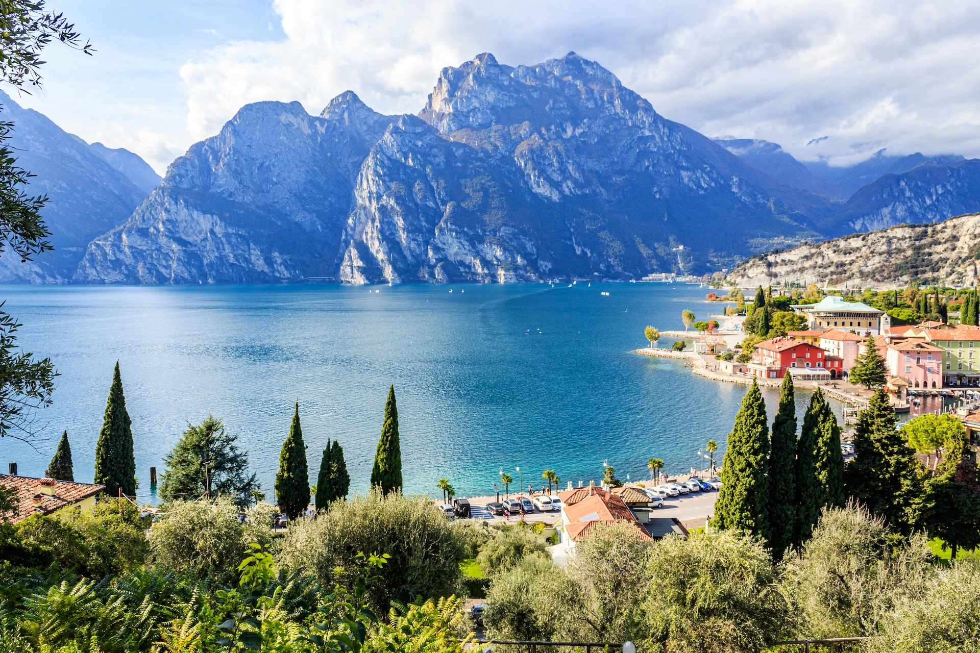 Scorcio panoramico del Lago di Garda da Riva sul Garda