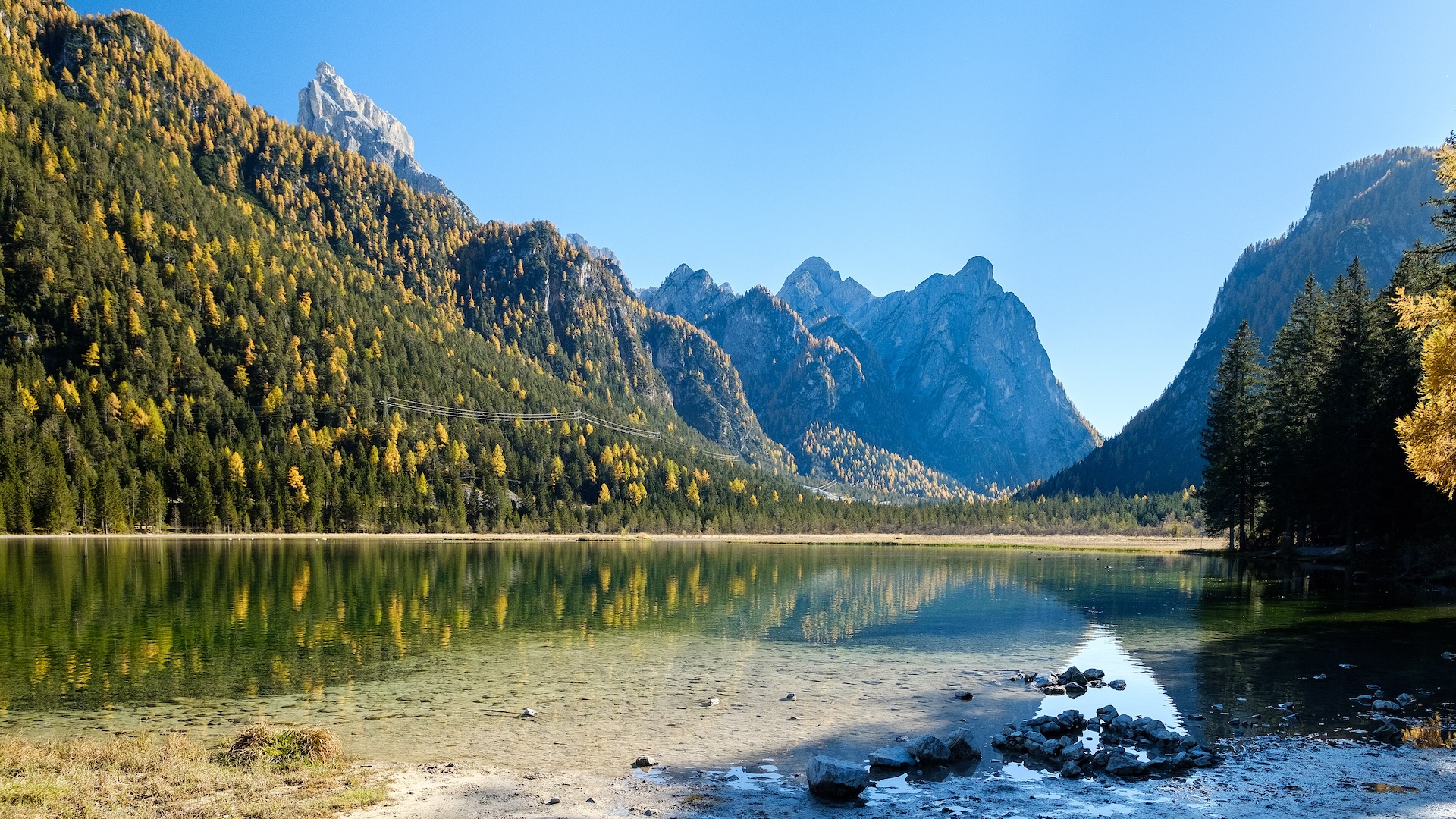 Magnifico panorama sul Lago di Dobbiaco